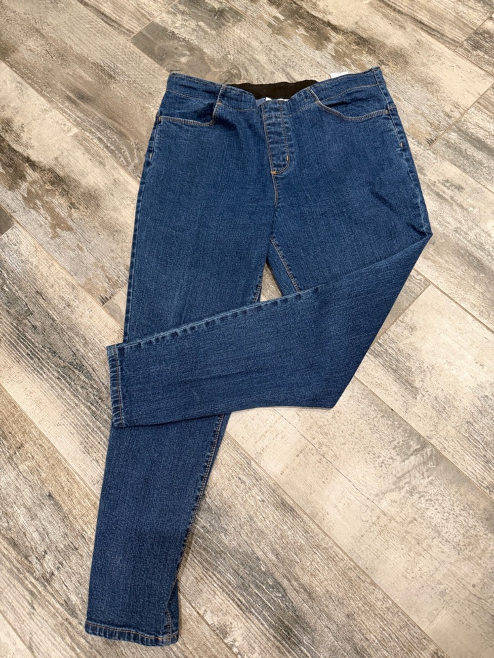 Denim&Co Indigo Stretch Jeans Size 12P 
(SKU 5040)